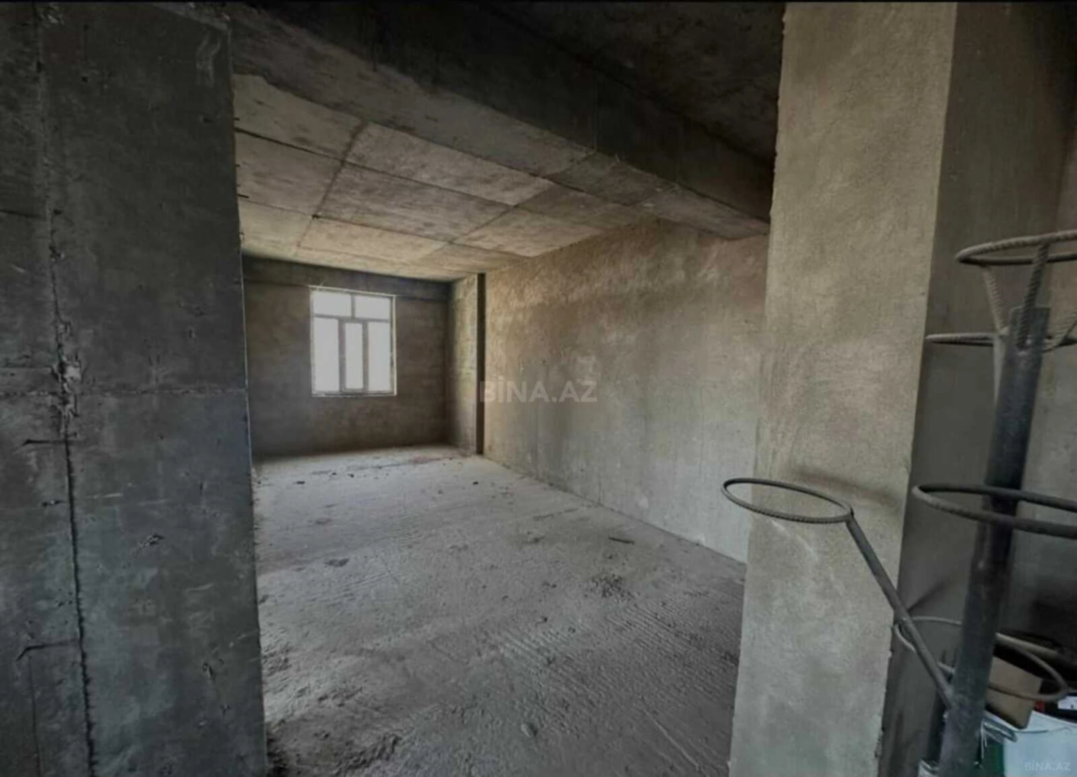 Satılır 3 otaqlı mənzil 150 m²