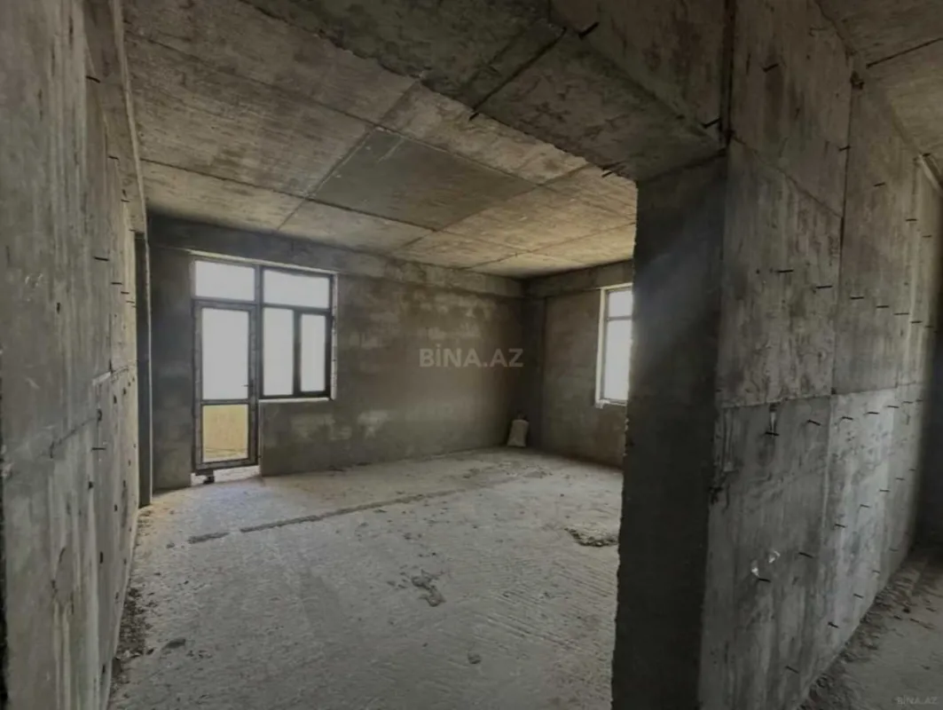 Satılır 3 otaqlı mənzil 150 m²
