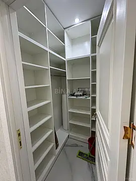 Satılır 2 otaqlı mənzil 109 m²