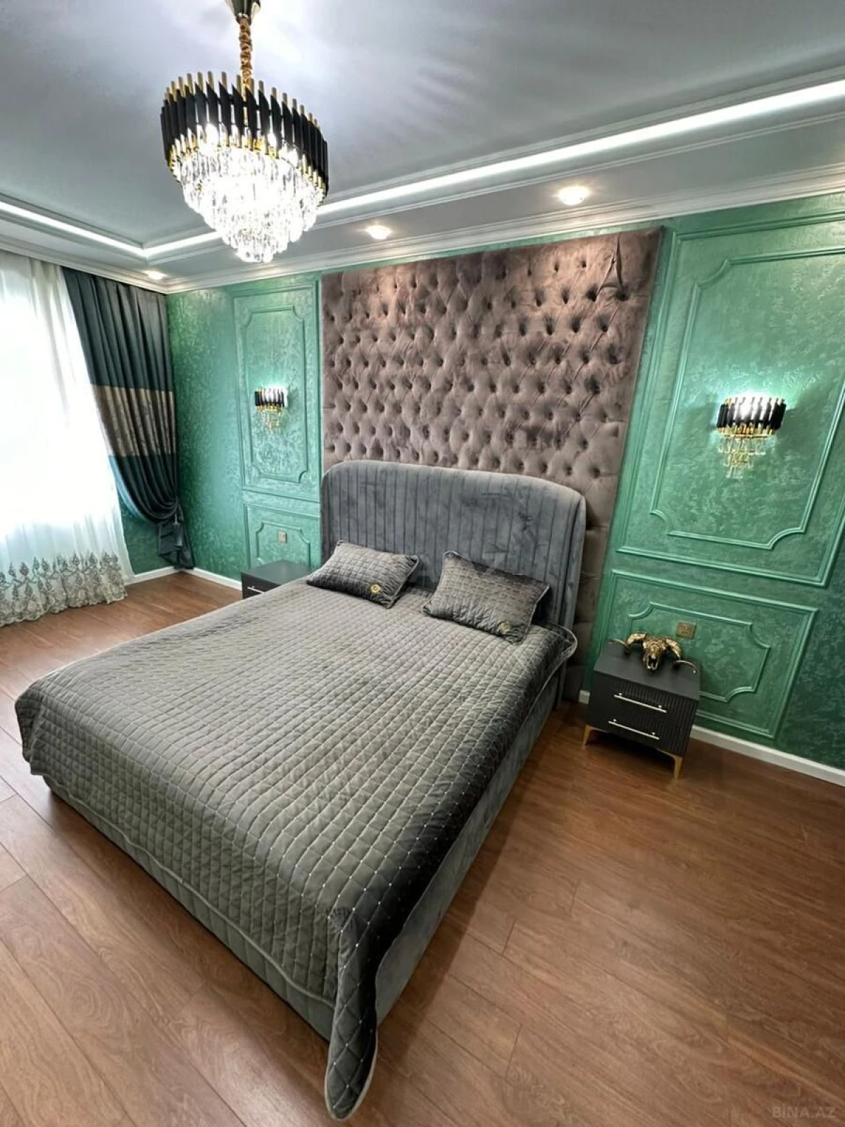 Satılır 2 otaqlı mənzil 109 m²