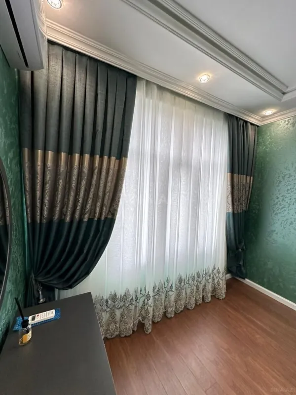 Satılır 2 otaqlı mənzil 109 m²