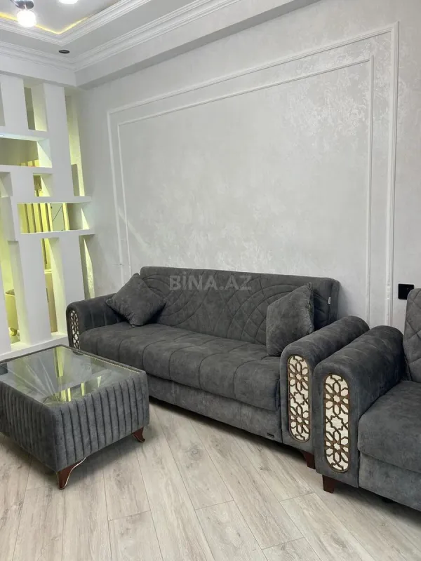 Kirayə verilir 2 otaqlı mənzil 70 m²