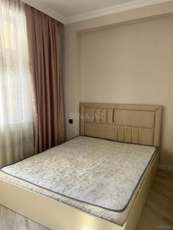 Kirayə verilir 2 otaqlı mənzil 70 m²