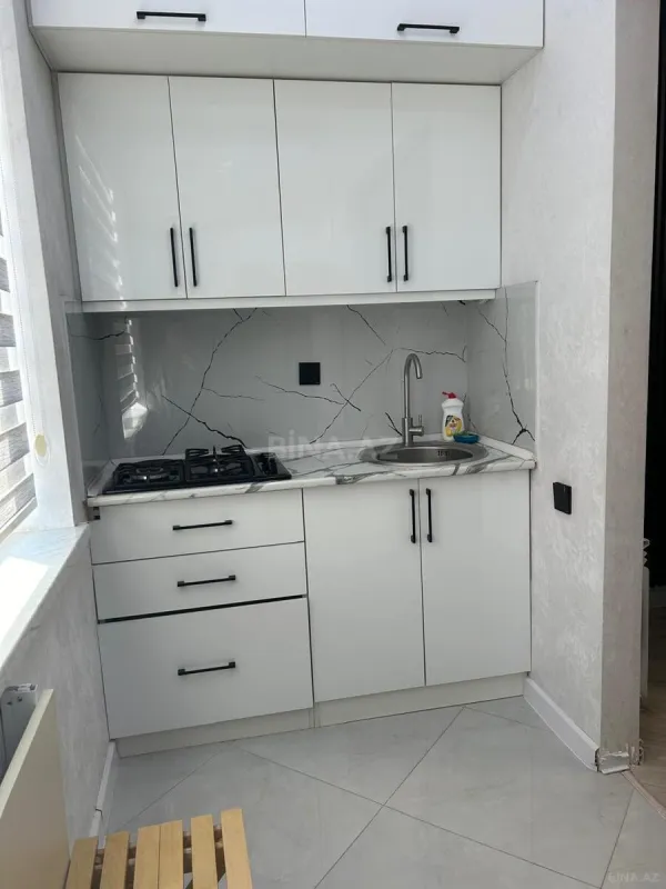 Kirayə verilir 2 otaqlı mənzil 70 m²