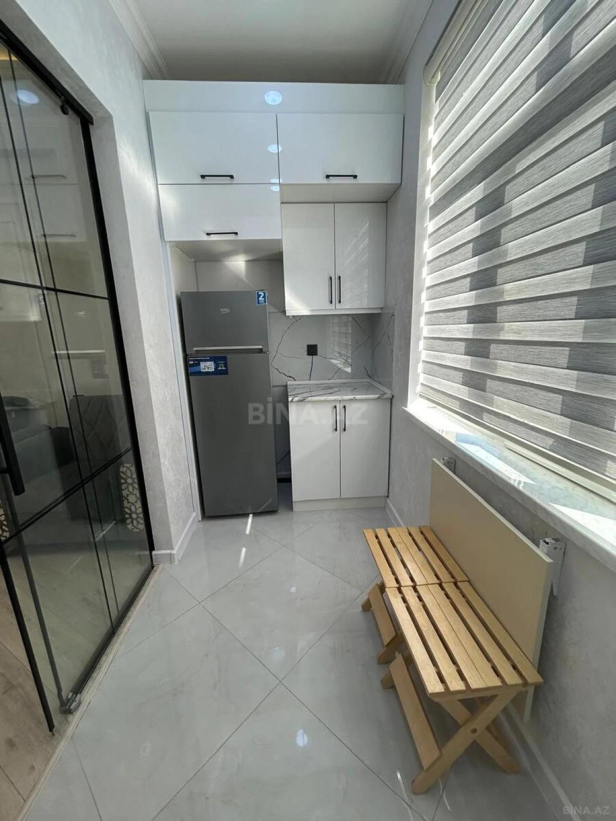 Kirayə verilir 2 otaqlı mənzil 70 m²