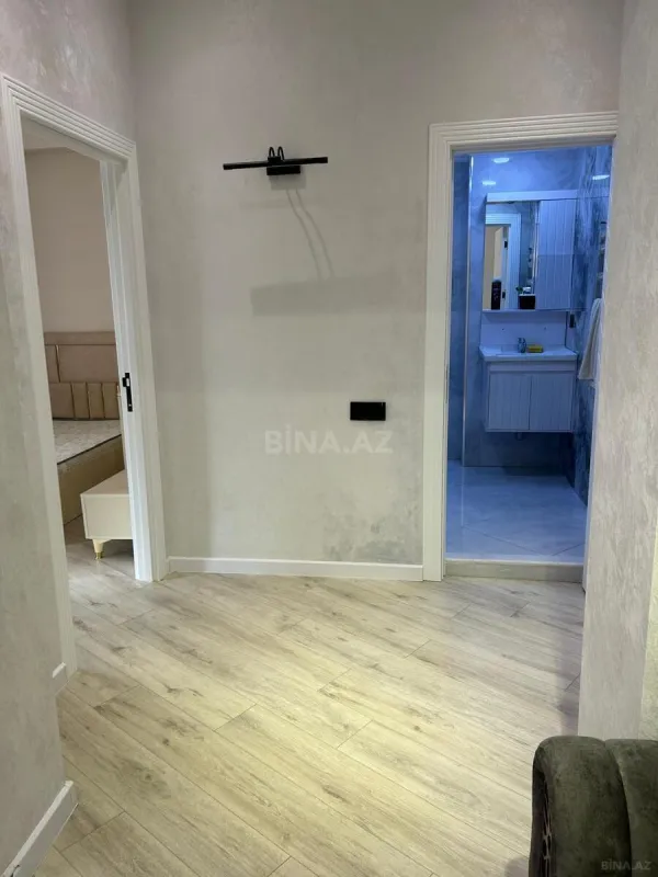 Kirayə verilir 2 otaqlı mənzil 70 m²