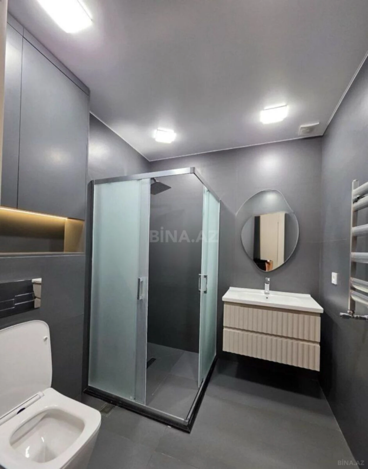 Satılır 3 otaqlı mənzil 114 m²