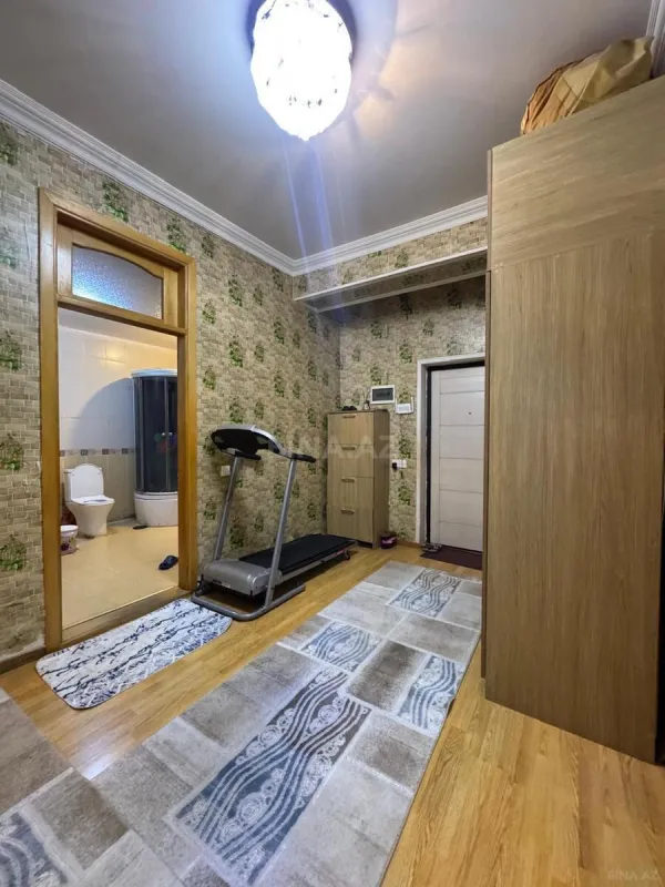 Satılır 3 otaqlı mənzil 95 m²