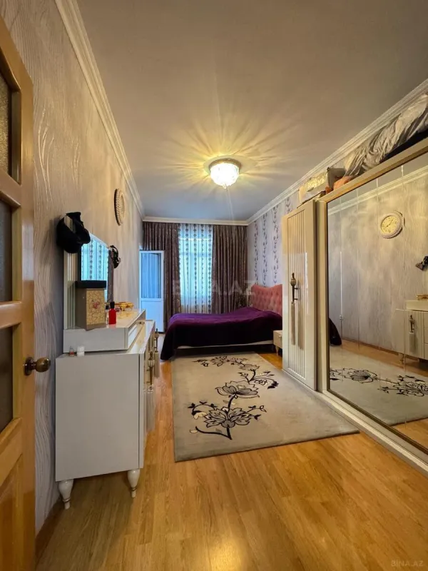 Satılır 3 otaqlı mənzil 95 m²