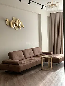 Kirayə verilir 2 otaqlı mənzil 80 m²