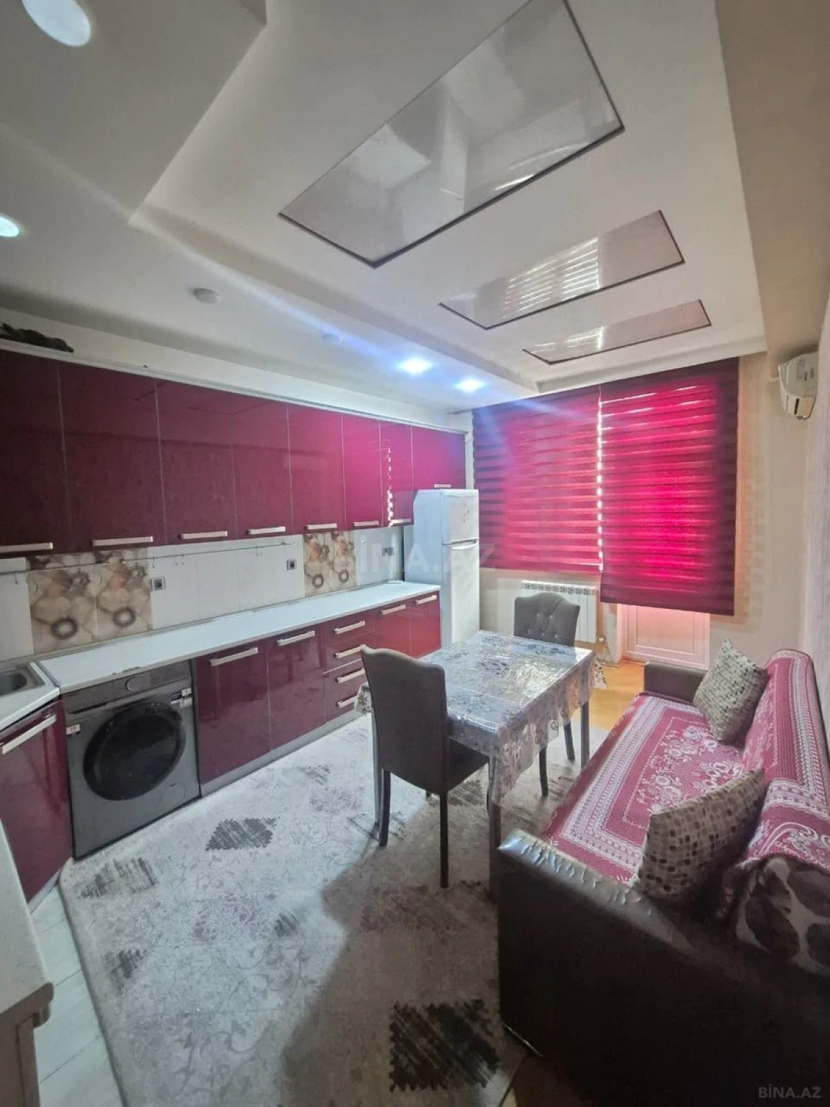 Kirayə verilir 3 otaqlı mənzil 100 m²