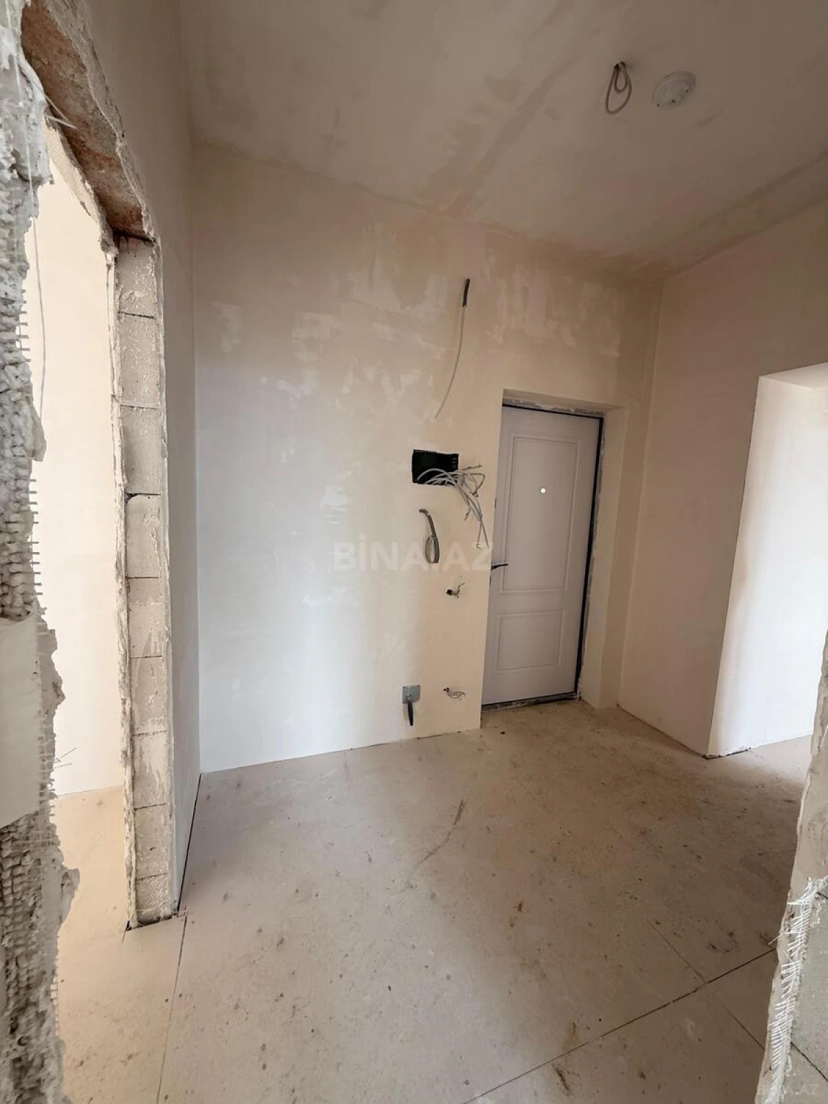Satılır 3 otaqlı mənzil 78 m²