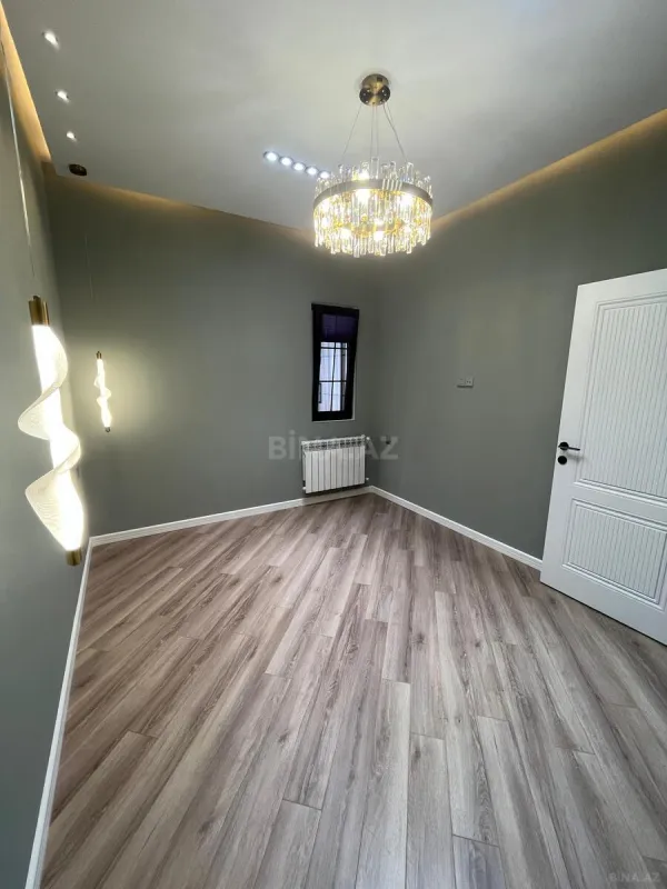 Satılır 2 otaqlı mənzil 65 m²