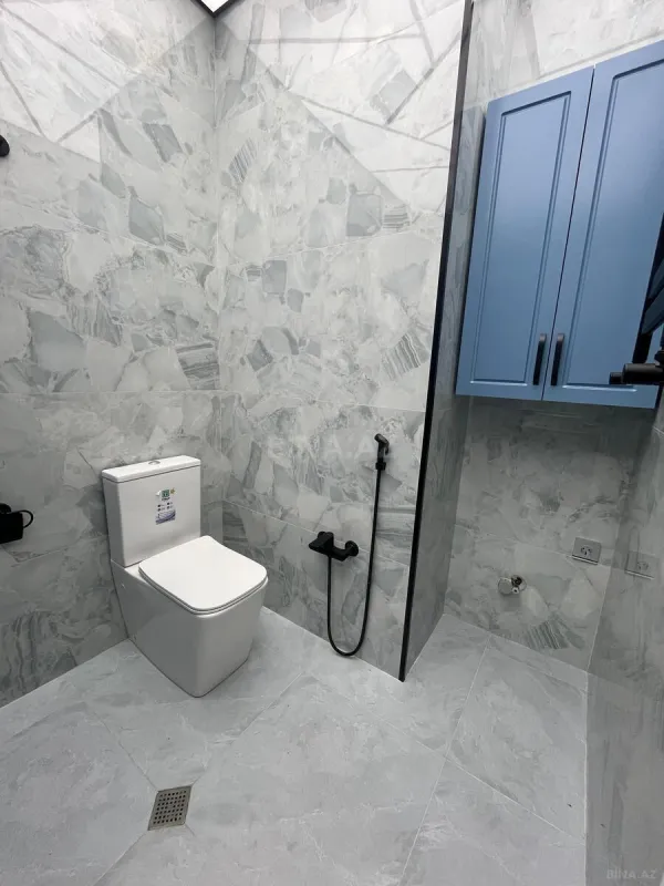 Satılır 2 otaqlı mənzil 65 m²