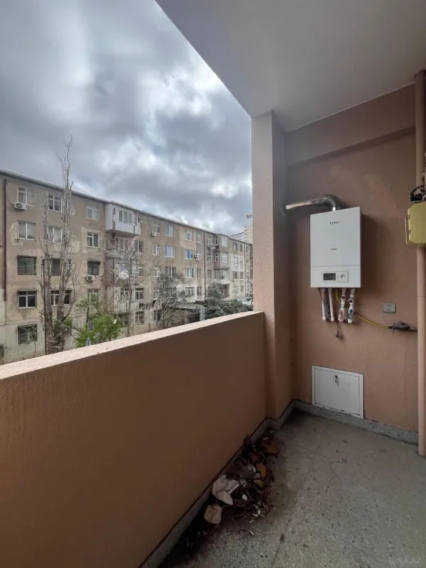 Satılır 2 otaqlı mənzil 65 m²