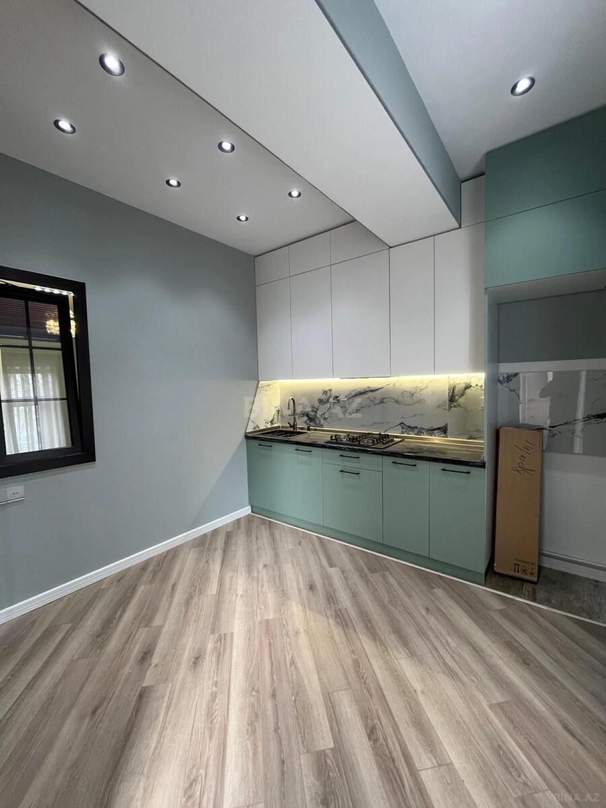 Satılır 2 otaqlı mənzil 65 m²