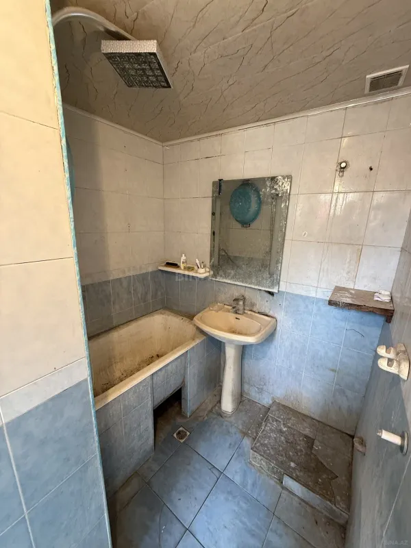 Satılır 2 otaqlı həyət evi 85 m²