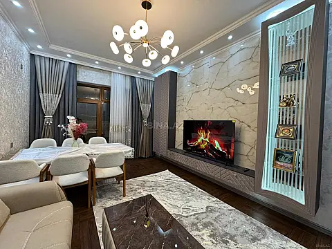 Satılır 3 otaqlı mənzil 108 m²