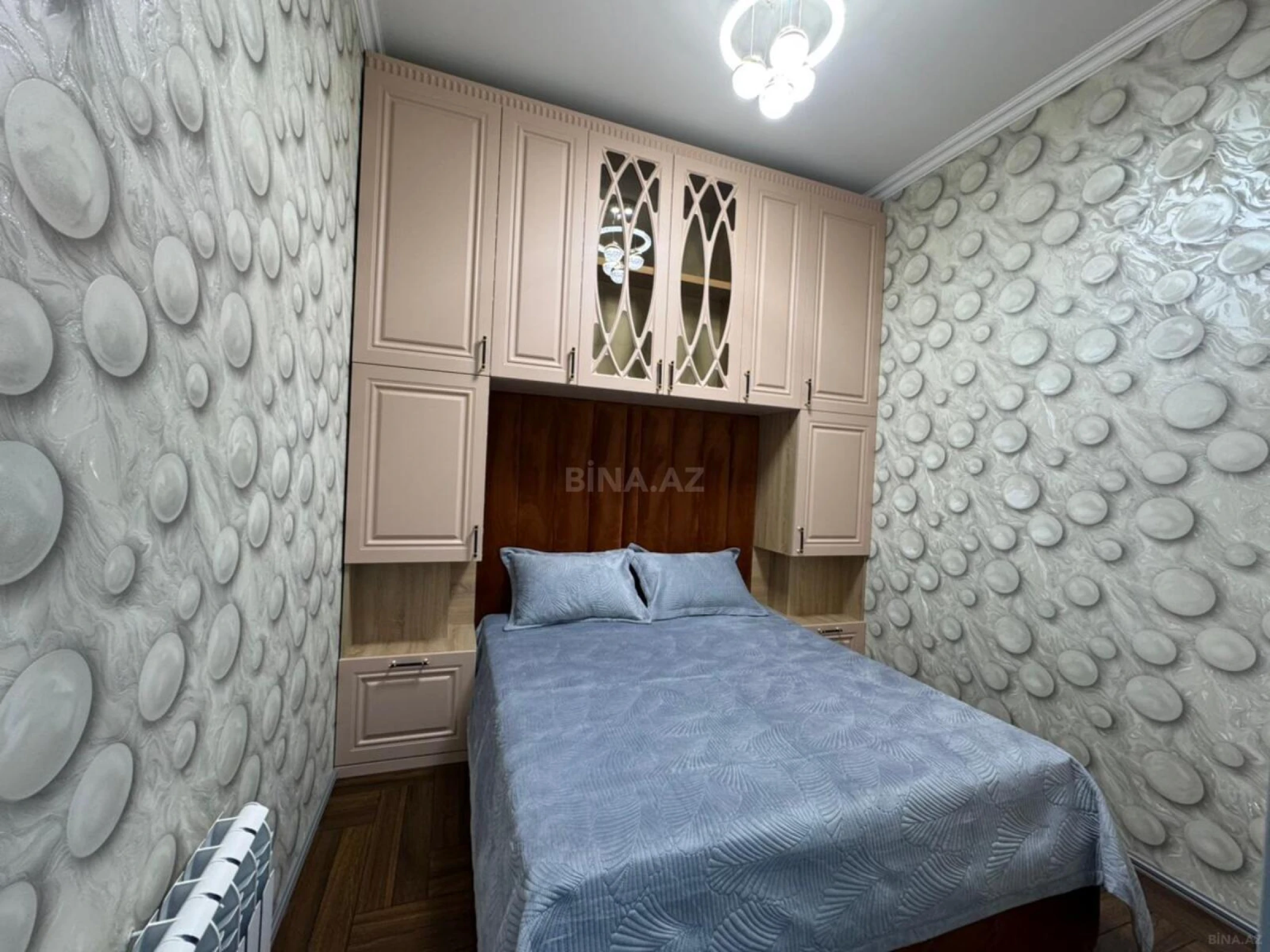Satılır 3 otaqlı mənzil 108 m²