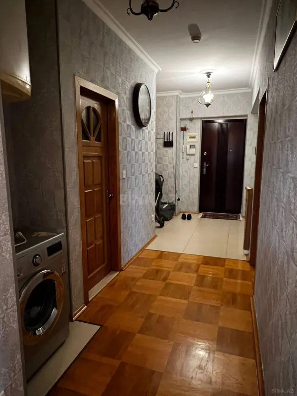Satılır 3 otaqlı mənzil 96 m²