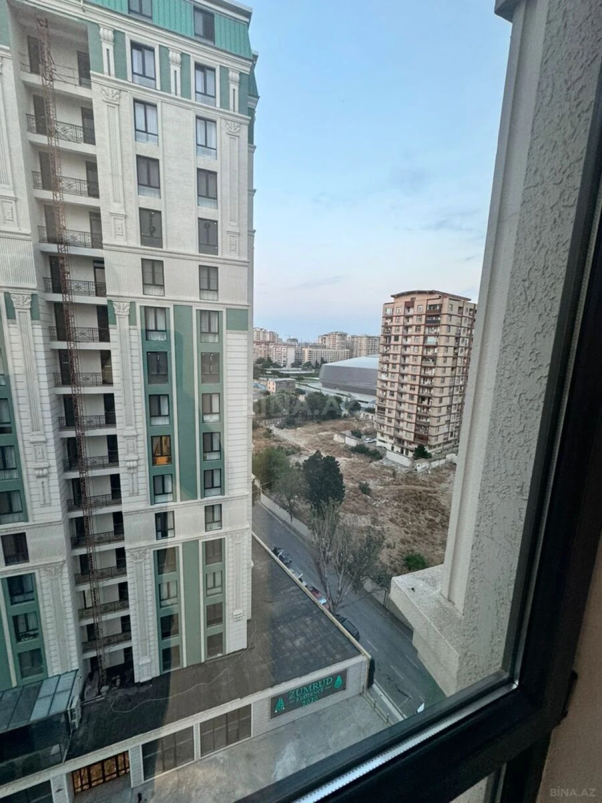 Kirayə verilir 3 otaqlı mənzil 115 m²