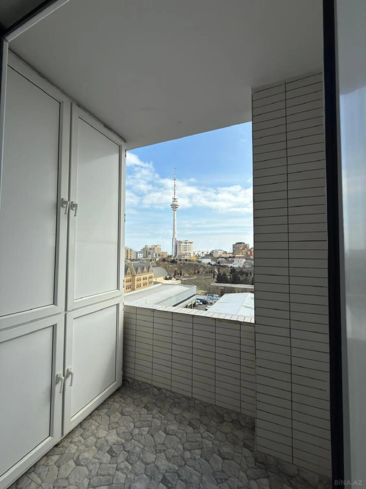 Satılır 3 otaqlı mənzil 85 m²