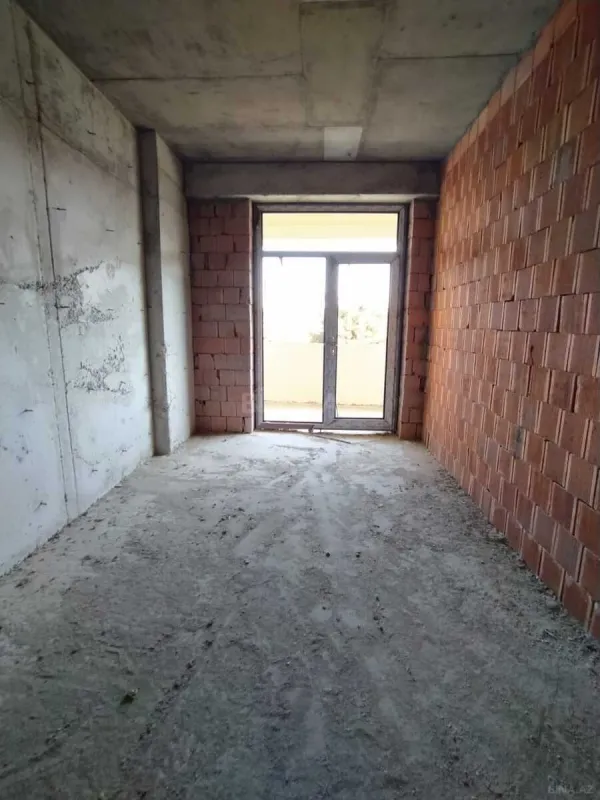 Satılır 1 otaqlı mənzil 62 m²