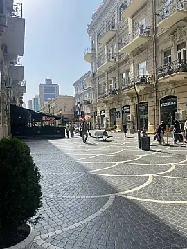 Kirayə verilir obyekt 80 m²