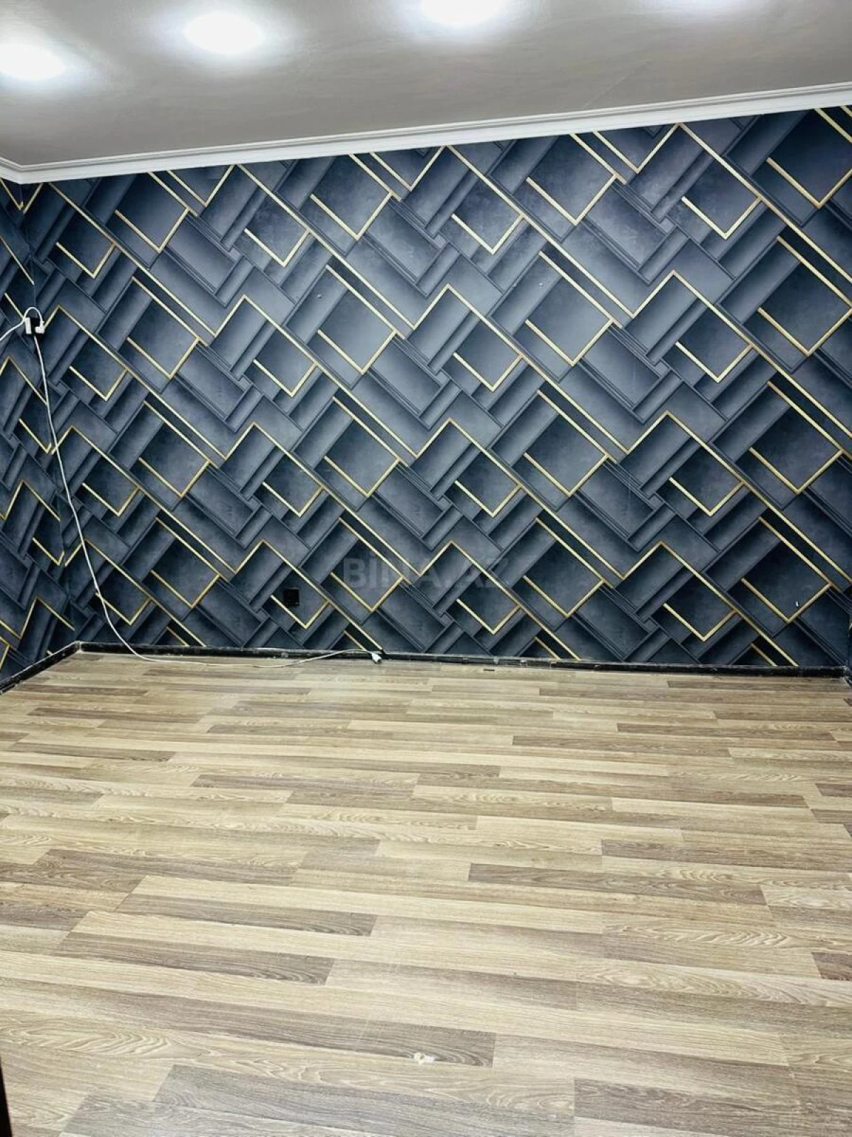 Kirayə verilir obyekt 80 m²