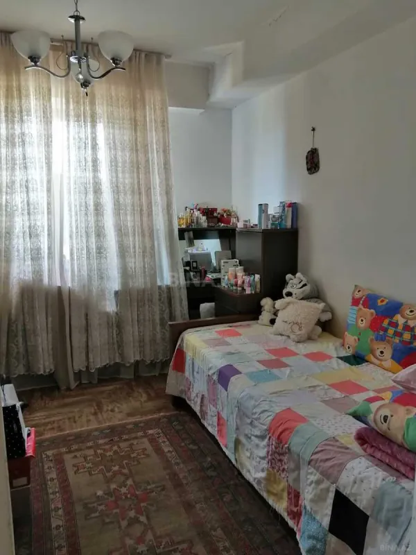 Satılır 3 otaqlı mənzil 85 m²