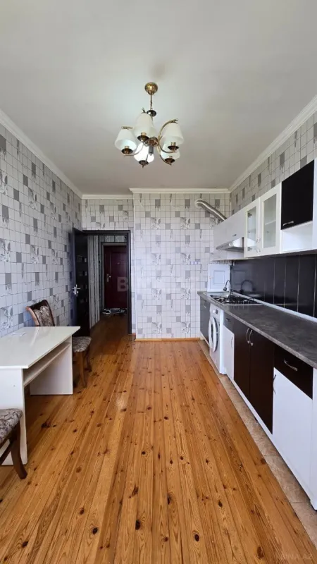 Satılır 3 otaqlı mənzil 70 m²