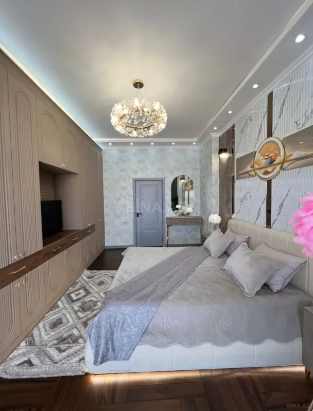 Satılır 3 otaqlı mənzil 106 m²