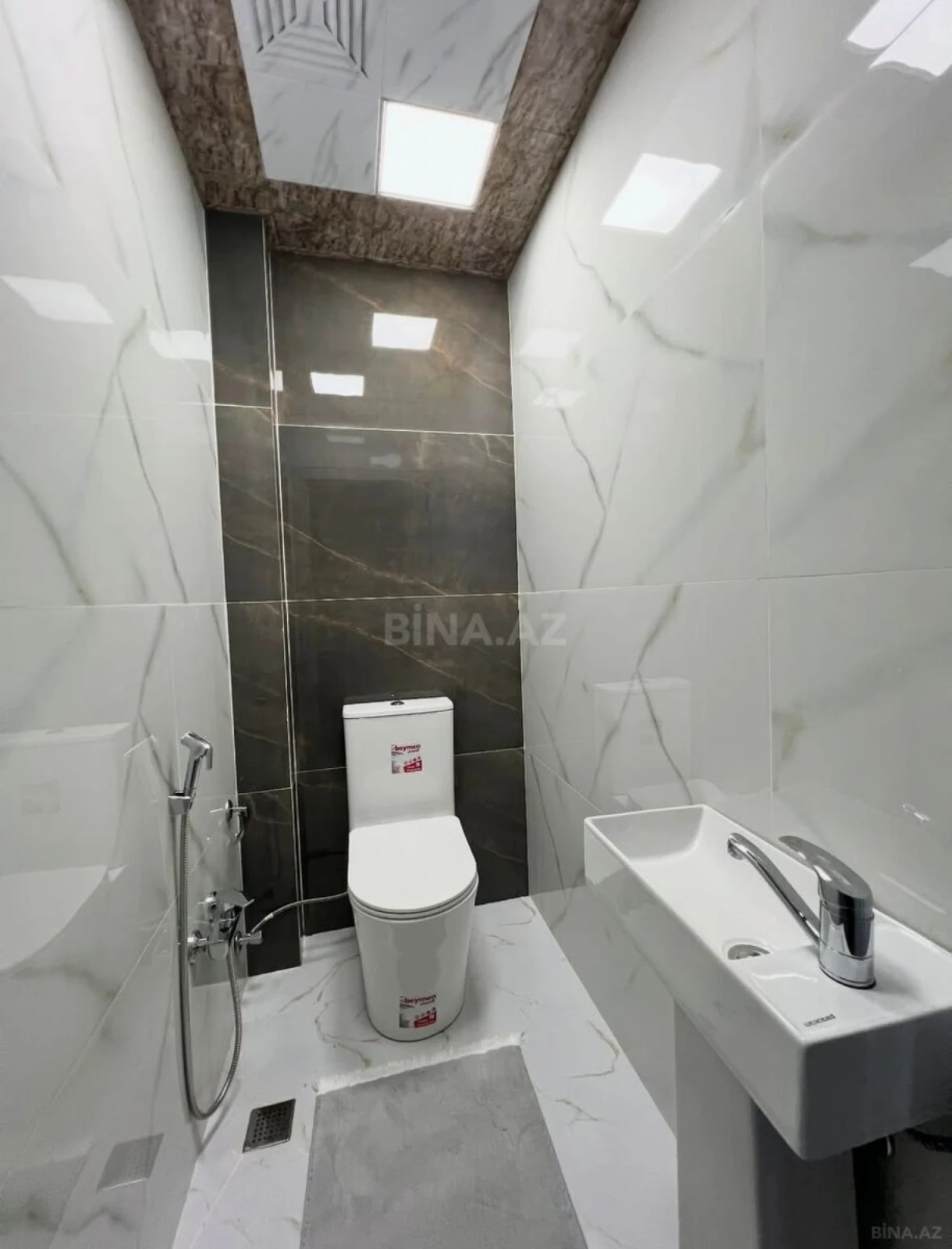 Satılır 3 otaqlı mənzil 106 m²