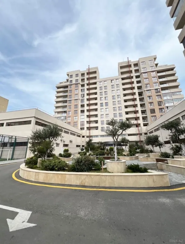 Satılır 3 otaqlı mənzil 106 m²