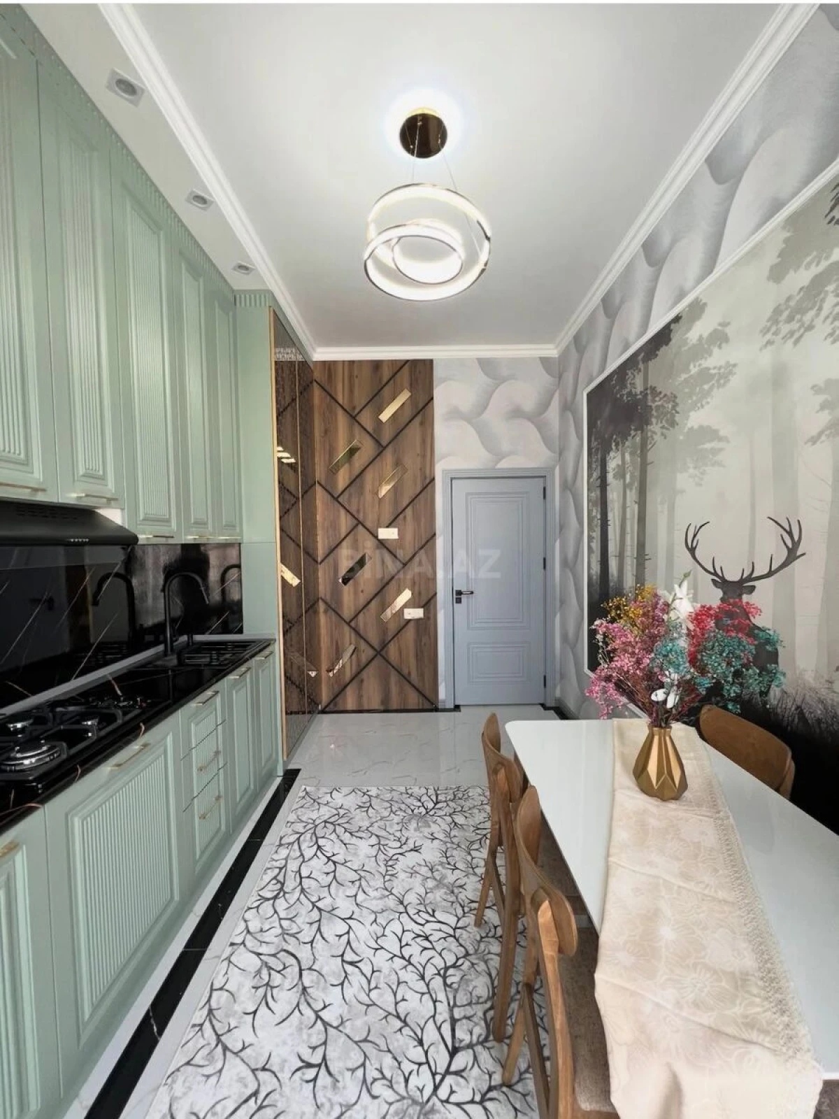 Satılır 3 otaqlı mənzil 106 m²