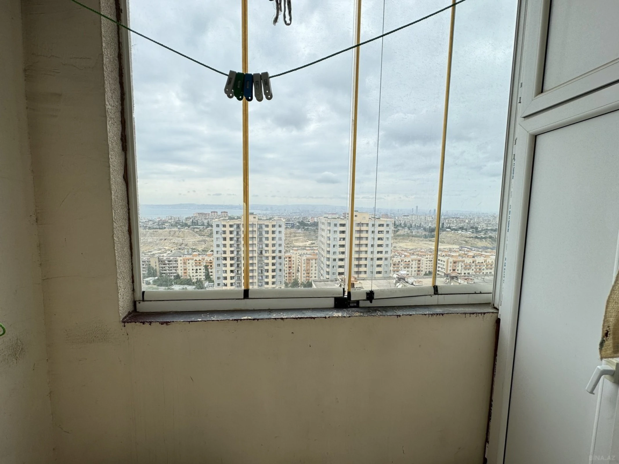 Kirayə verilir 2 otaqlı mənzil 68 m²