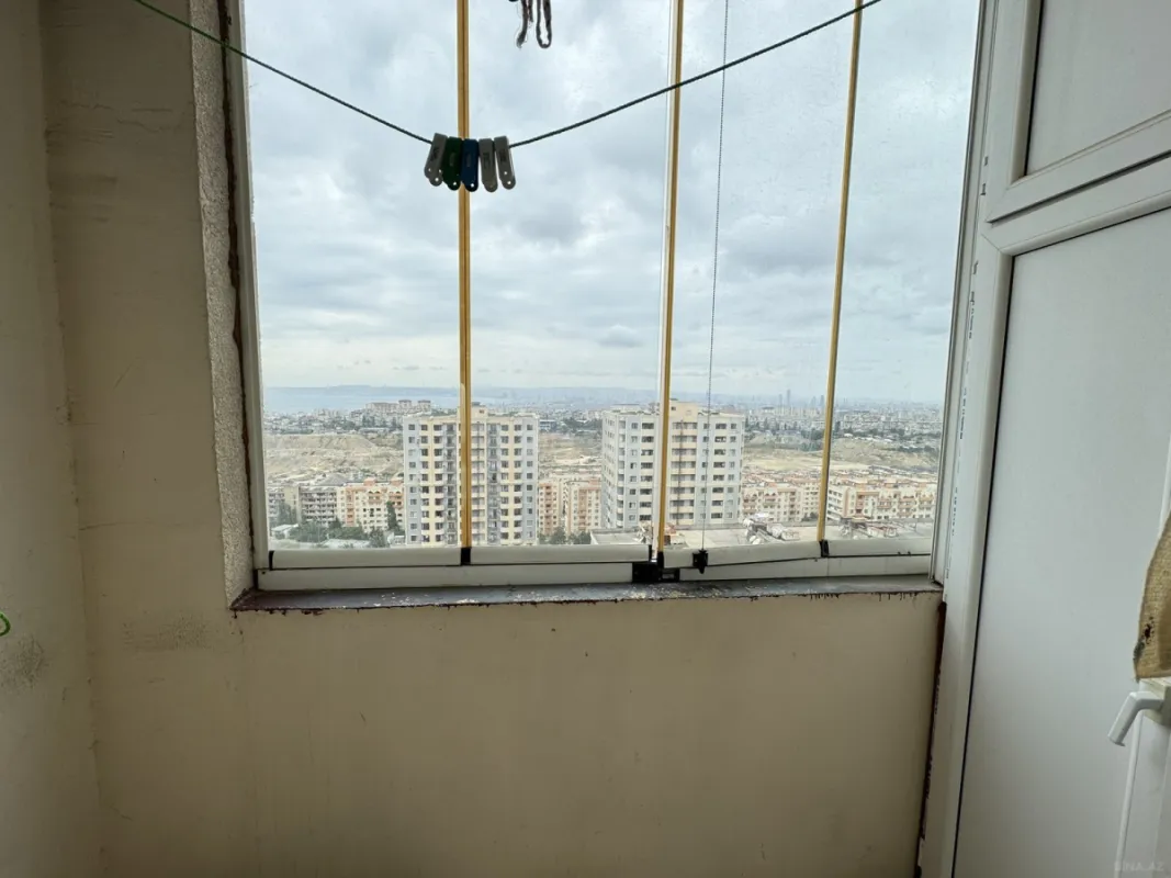 Kirayə verilir 2 otaqlı mənzil 68 m²