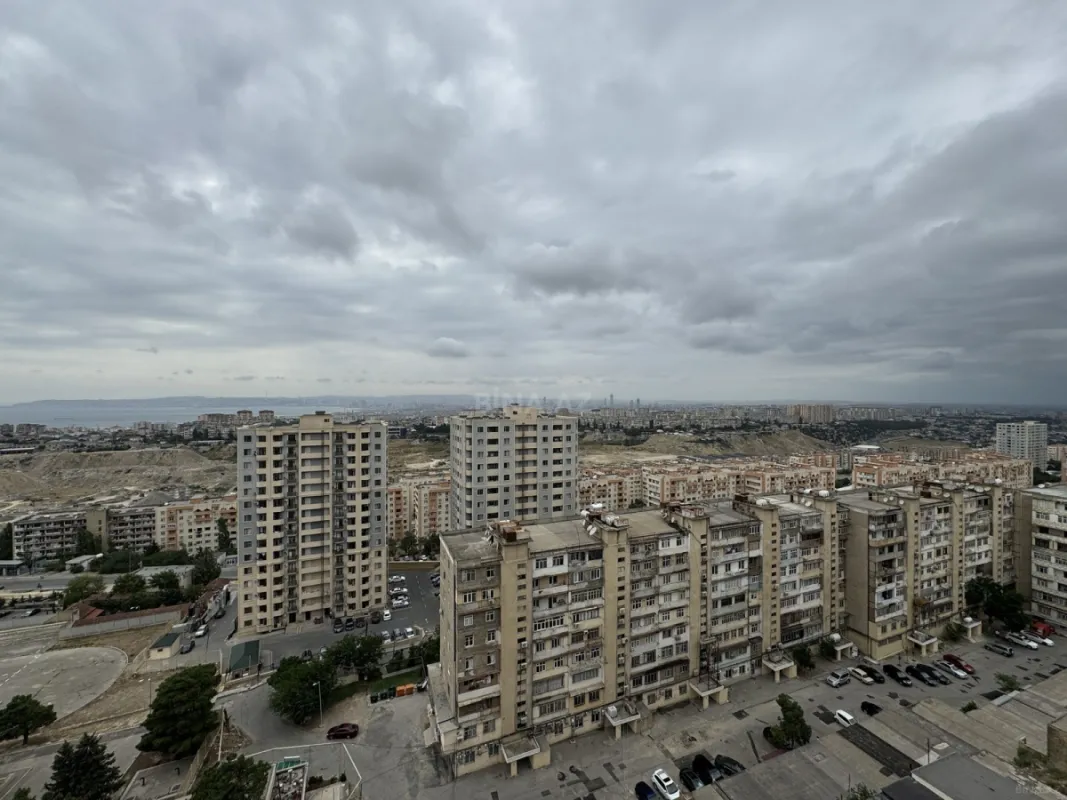 Kirayə verilir 2 otaqlı mənzil 68 m²