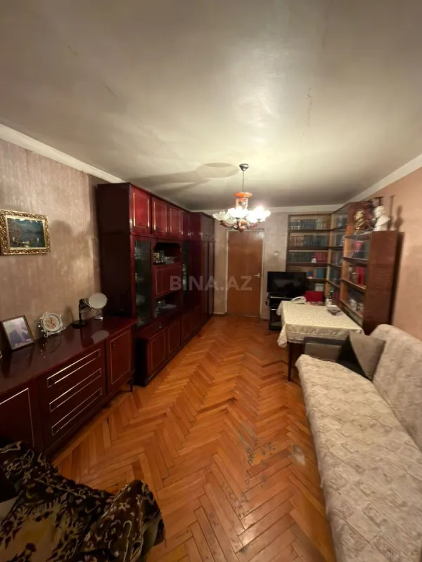 Kirayə verilir 2 otaqlı mənzil 60 m²