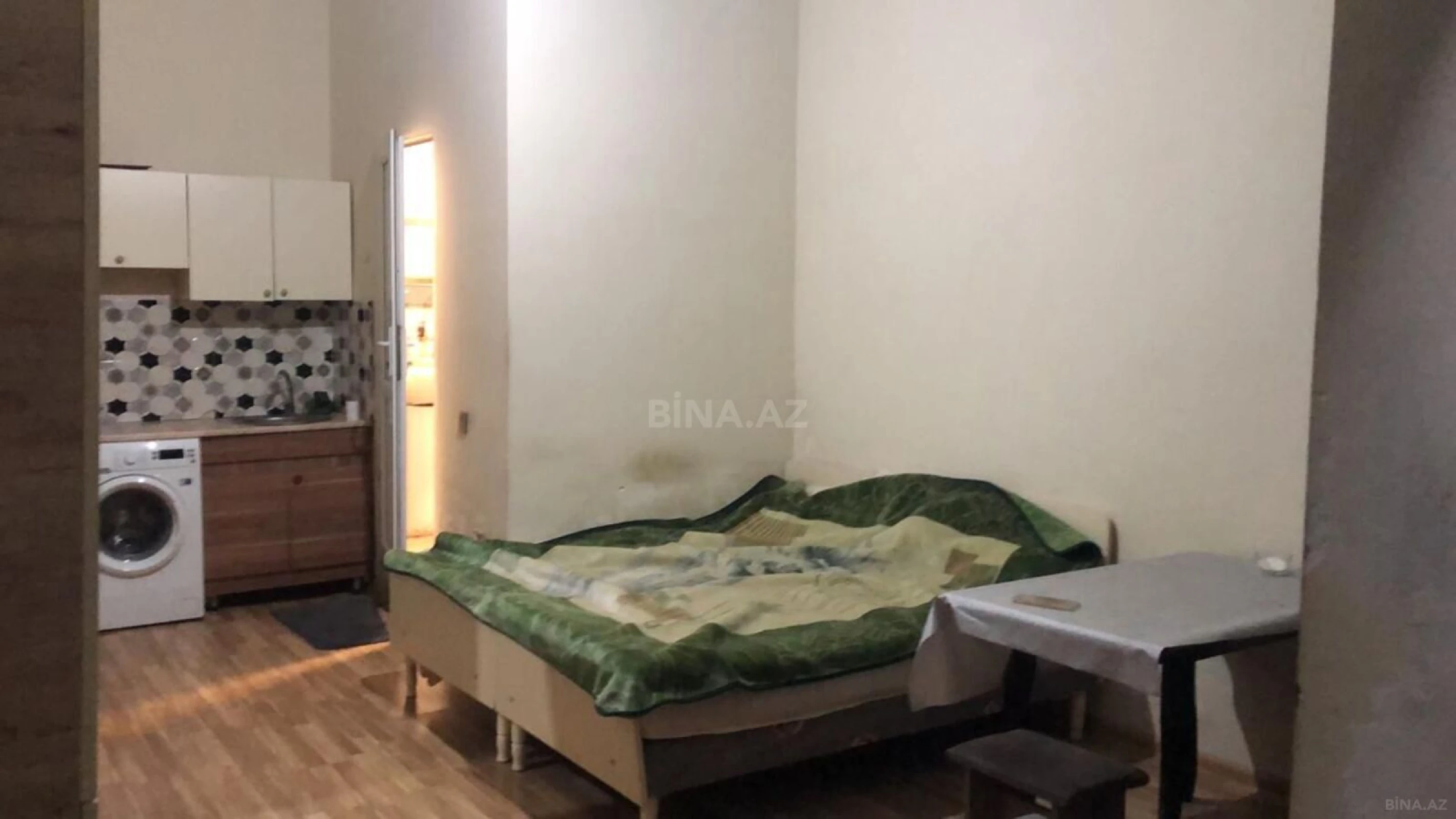 Satılır 4 otaqlı mənzil 110 m²