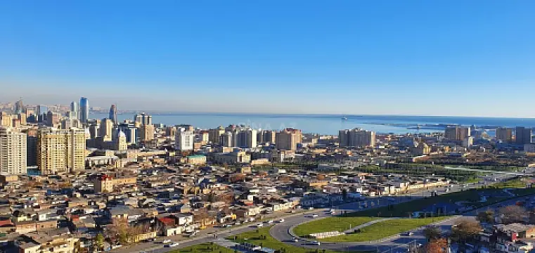 Satılır 5 otaqlı mənzil 300 m² — Bakı 5 otaq 300.00 m²