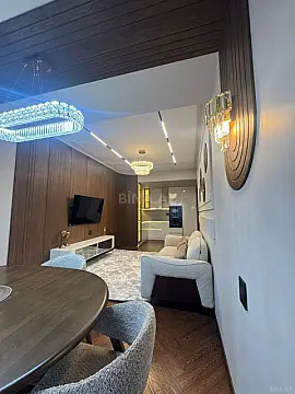 Satılır 3 otaqlı mənzil 91 m²