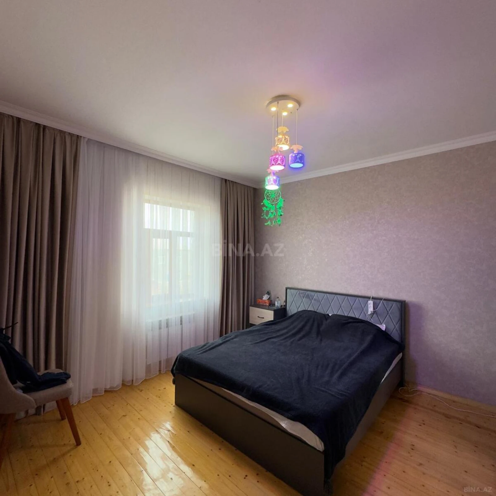 Satılır 4 otaqlı həyət evi 180 m²