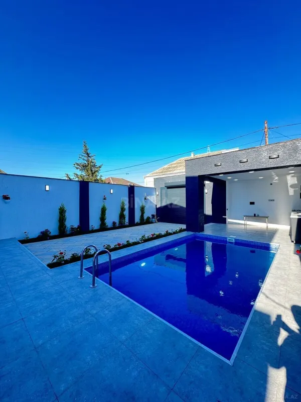 Satılır 4 otaqlı həyət evi 180 m²