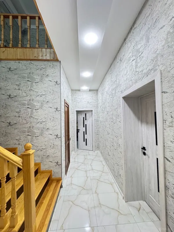 Satılır 4 otaqlı həyət evi 180 m²