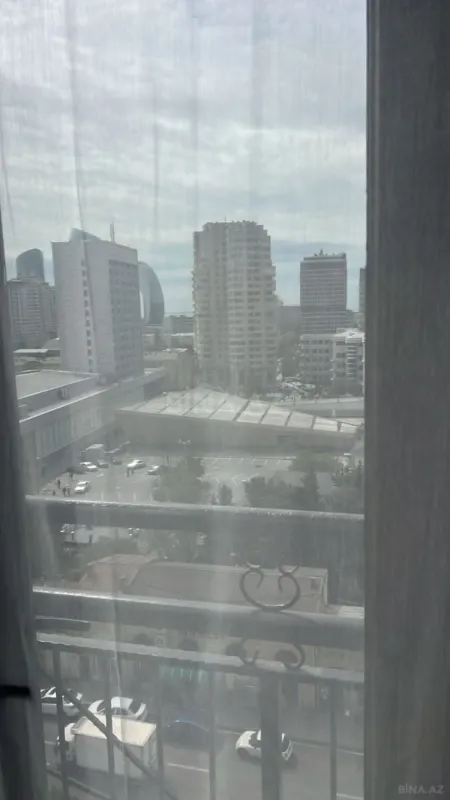 Kirayə verilir 2 otaqlı mənzil 100 m²