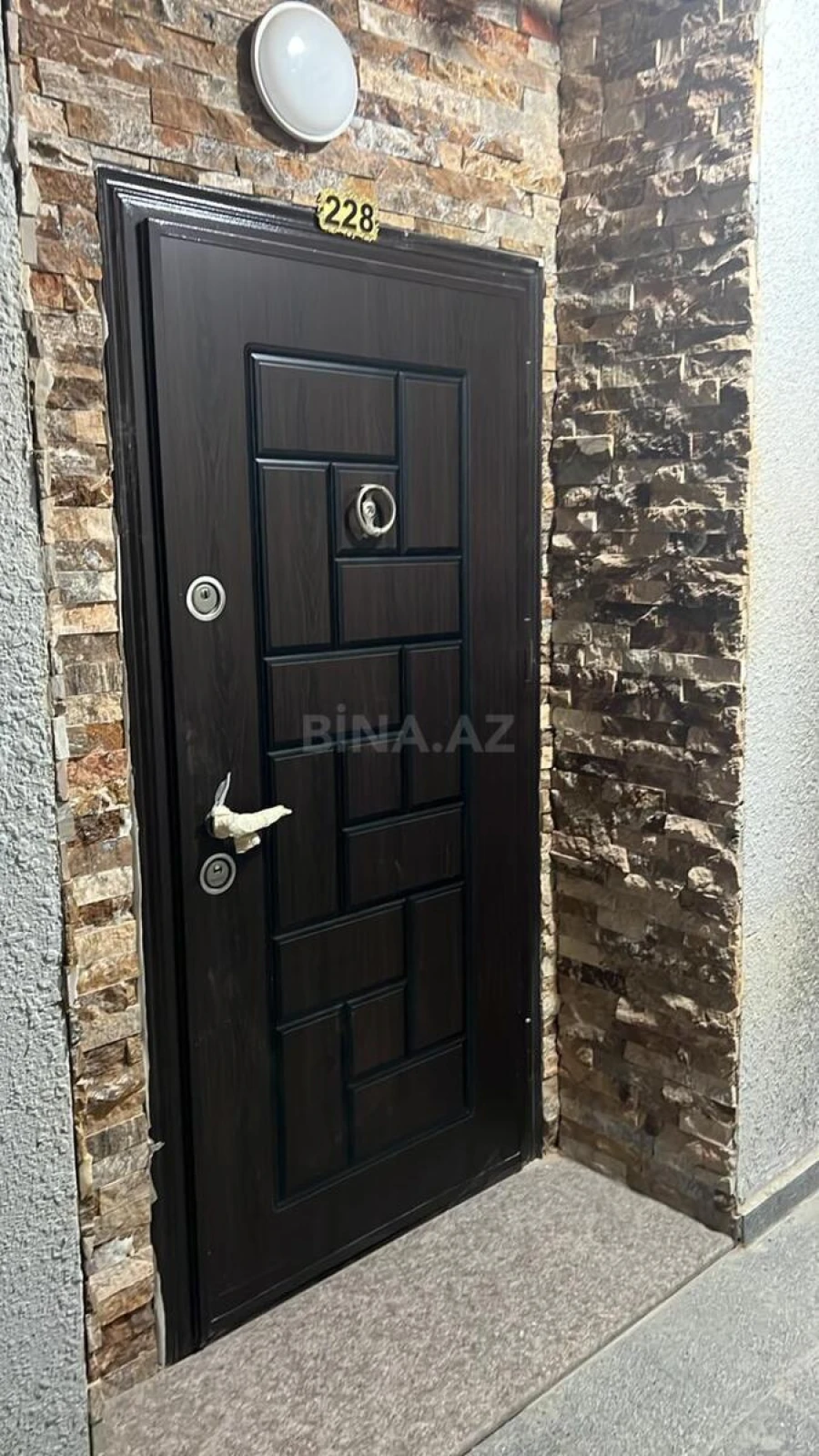 Kirayə verilir 2 otaqlı mənzil 100 m²