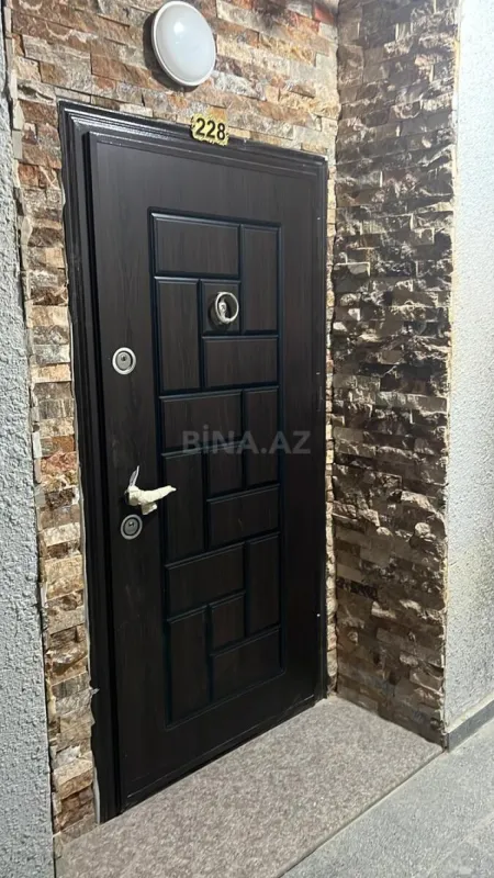 Kirayə verilir 2 otaqlı mənzil 100 m²