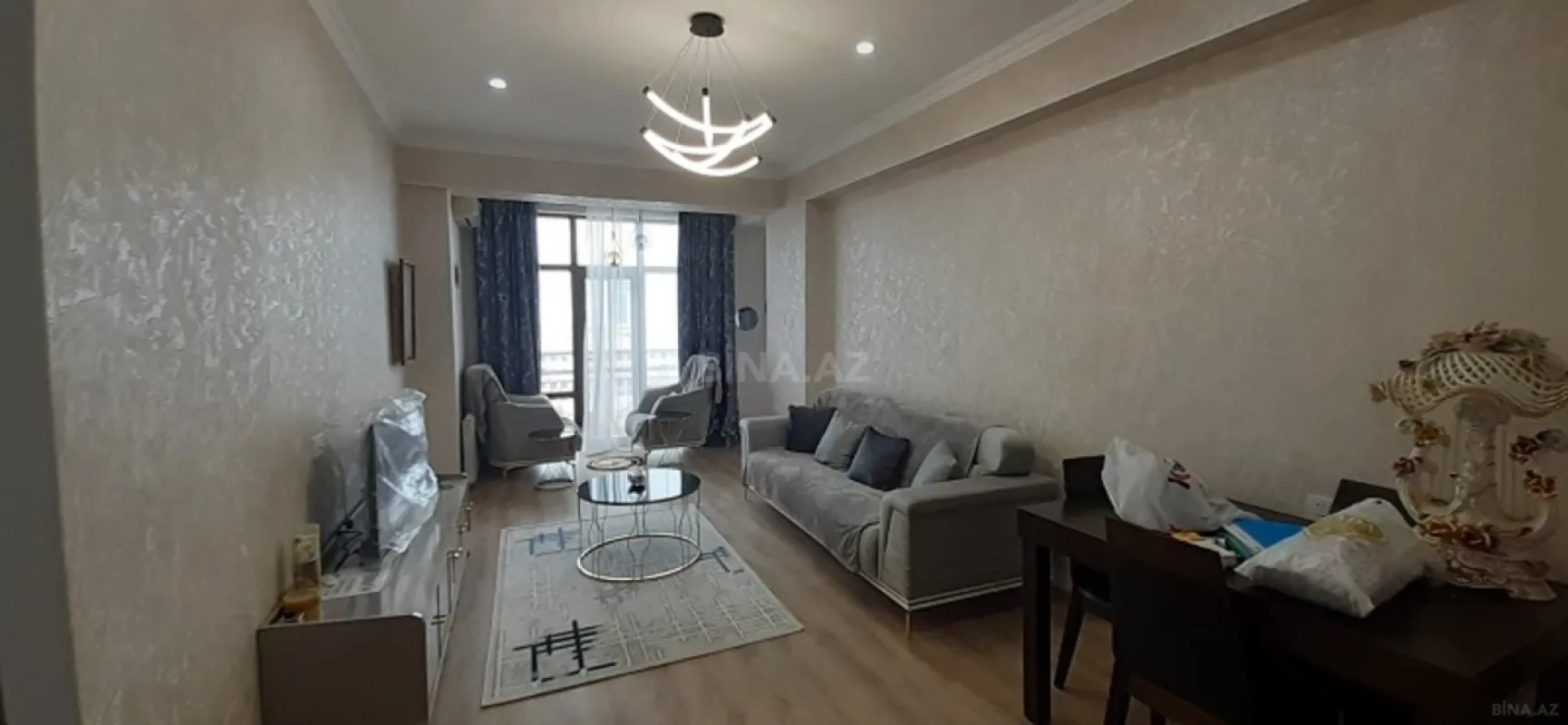 Kirayə verilir 2 otaqlı mənzil 100 m²