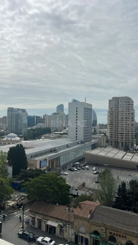 Kirayə verilir 2 otaqlı mənzil 100 m²